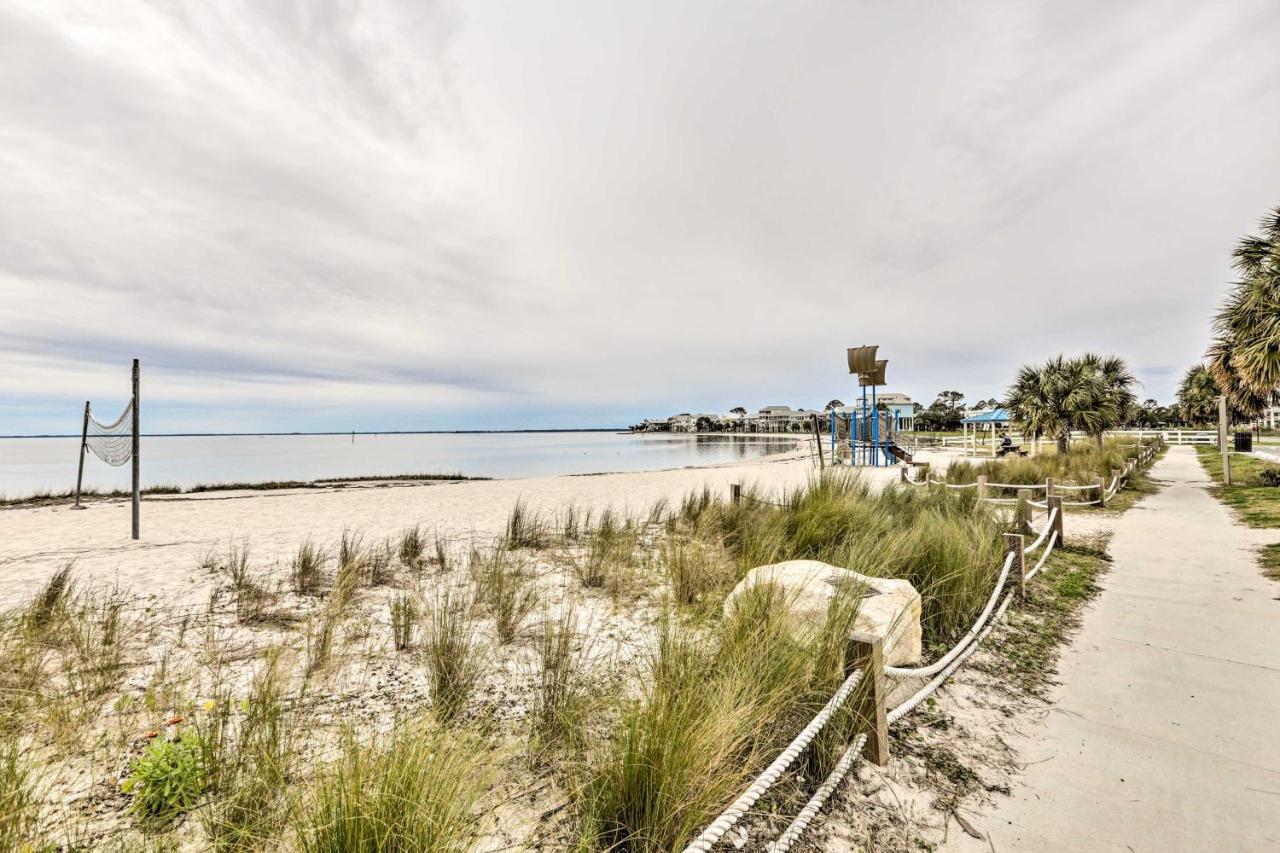 Waterfront Escape With Balcony On Shell Point Beach! Panacea Exterior photo